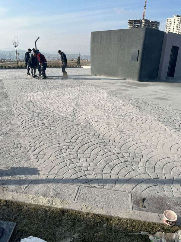 Endüstriyel zemin betonu uygulaması